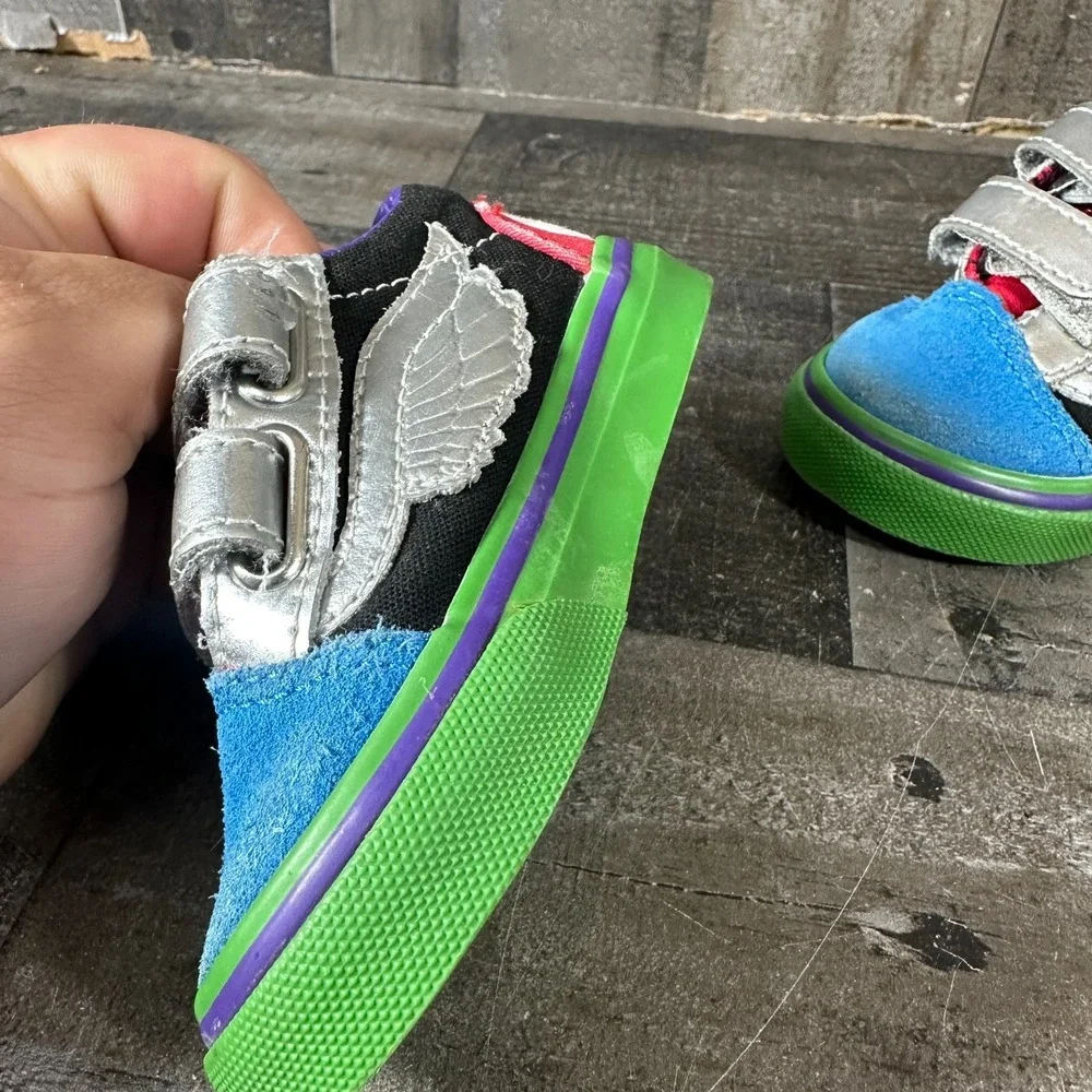 VANS x Marvel Avengers‎ Captain America Toddler Sneakers Size 4